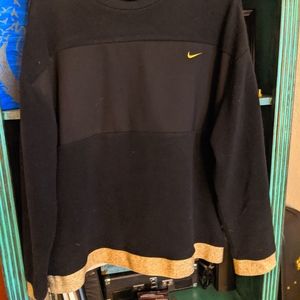 Nike sweater